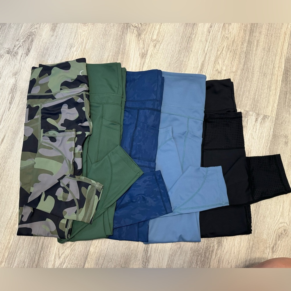 5 Zyia leggings bundle. All size 8-10 - Picture 2 of 5